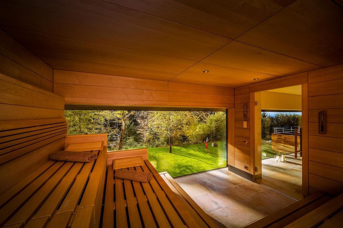 Design-Chalet With Garden, Pool, Spa & Restaurant Villa Lochau Esterno foto